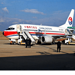 赤峰玉龙机场邮寄航空快运业稳步发展的原因是什么？